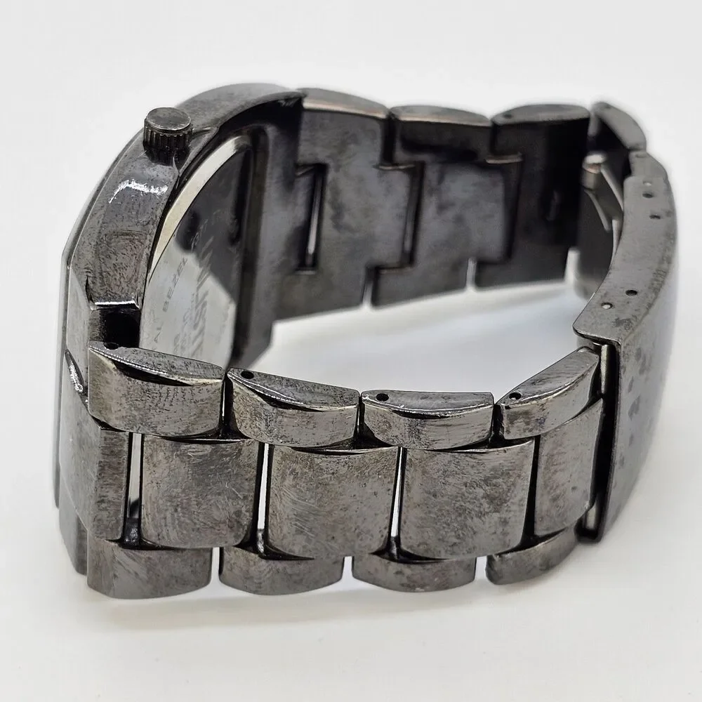 Kenneth Cole Unlisted Men's Watch 40MM Gun Metal‎ Dial Bracelet 6
